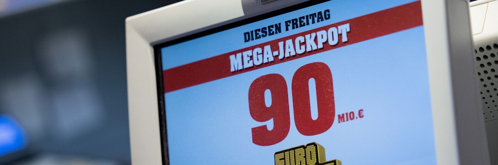 Der Mega-Jackpot hatte sich über sechs Ziehungen hinweg aufgebaut. 