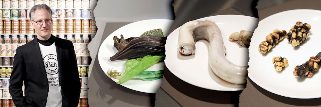 Martin A. Völker ist der Direktor des Disgusting Food Museum Berlin. Hier werden unter anderem Fledermäuse, Bullen-Penisse und Kot-Kaffee (v. l. n. r.) gezeigt.