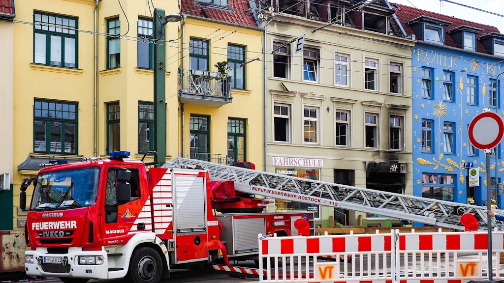 Das Gebäude ist nach der Explosion einsturzgefährdet.