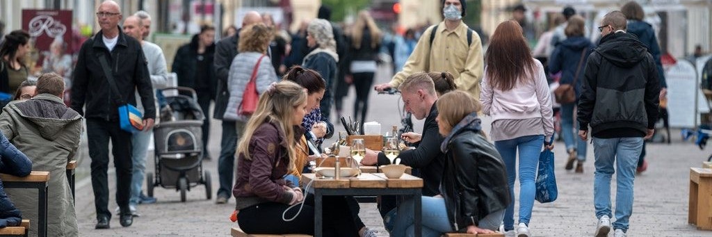 Die Potsdamer Innenstadt. Im letzten Jahr öffneten schon die Restaurants mit Corona-Hygienekonzept. Zu Pfingsten soll es in Brandenburg weitere Öffnungen geben. Das ist gut für den Tourismus.