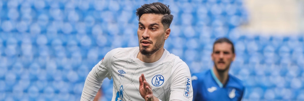 Suat Serdar stürmt von Absteiger Schalke 04 zu Hertha BSC.