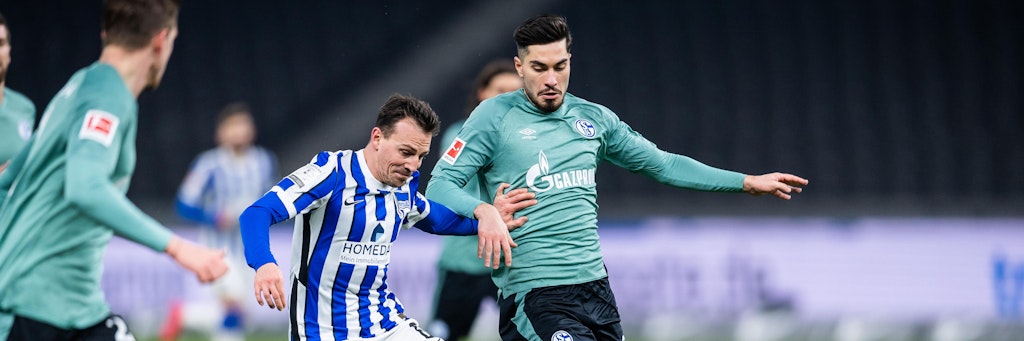 Spielen zukünftig zusammen: Suat Serdar (r.) wechselt vom FC Schalke 04 zu Hertha BSC und damit an die Seite von Vladimir Darida. 
