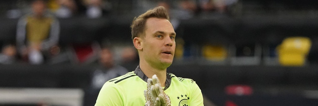 Reibt sich schon mal die Hände vor Vorfreude und vielleicht auch wegen der fetten EM-Prämie: Nationalkeeper Manuel Neuer.