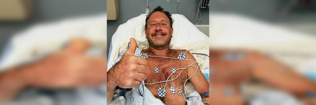 Michael Packard aus Provincetown behauptet, dem Mund eines Wals entkommen zu sein.