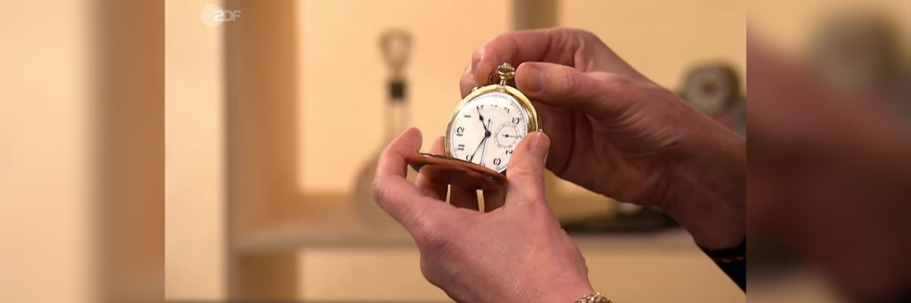 Diese Savonette-Taschenuhr soll bei „Bares für Rares“ einen neuen Besitzer finden.