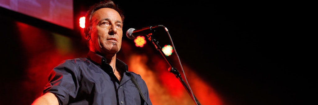 Bruce Springsteen will nach fast drei Jahren Pause seine Ein-Mann-Show wieder aufführen.