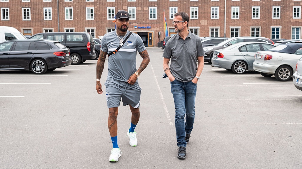 Wieder vereint: Kevin-Prince Boateng und Herthas neuer Sportchef Fredi Bobic arbeiteten bereits bei Eintracht Frankfurt zusammen.