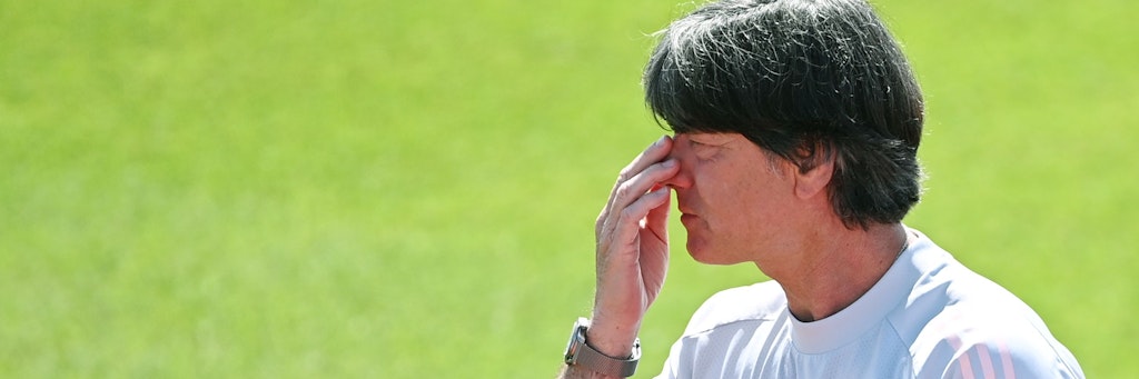 Jogi Löws Team sollte gewinnen. Dann ist Deutschland sicher weiter. 