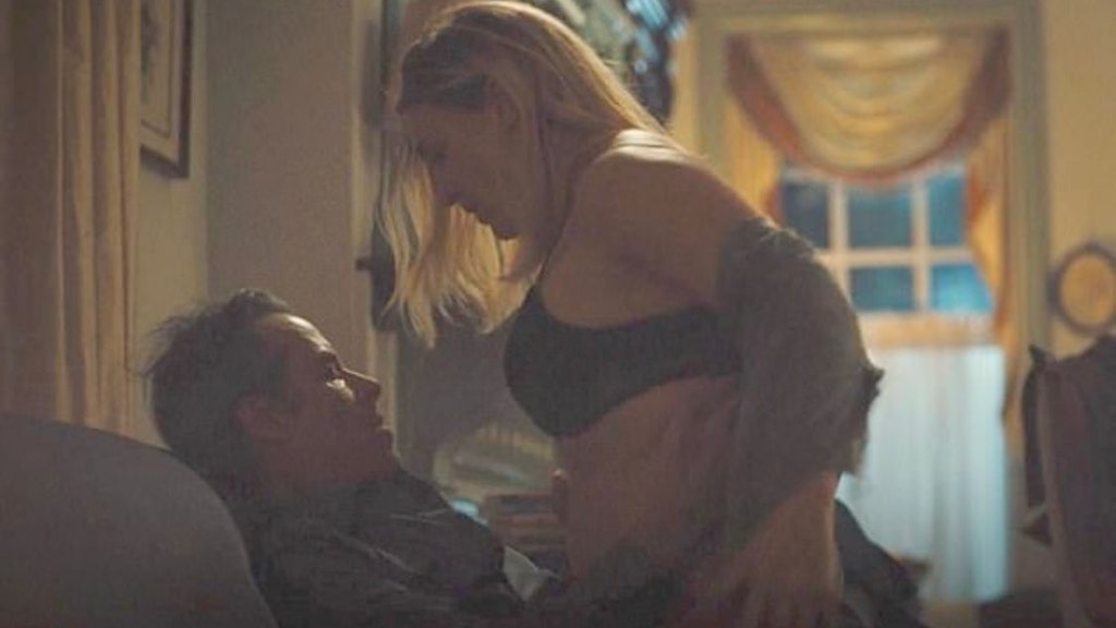 Bei einer Sexszene der Miniserie „Mare of Easttown“ bot der Regisseur Kate Winslet an, ihren Bauch zu retuschieren. Die lehnte ab.