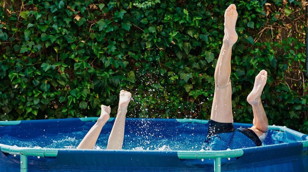 Quick Up Pools ermöglichen unkomplizierten Badespaß im eigenen Garten.
