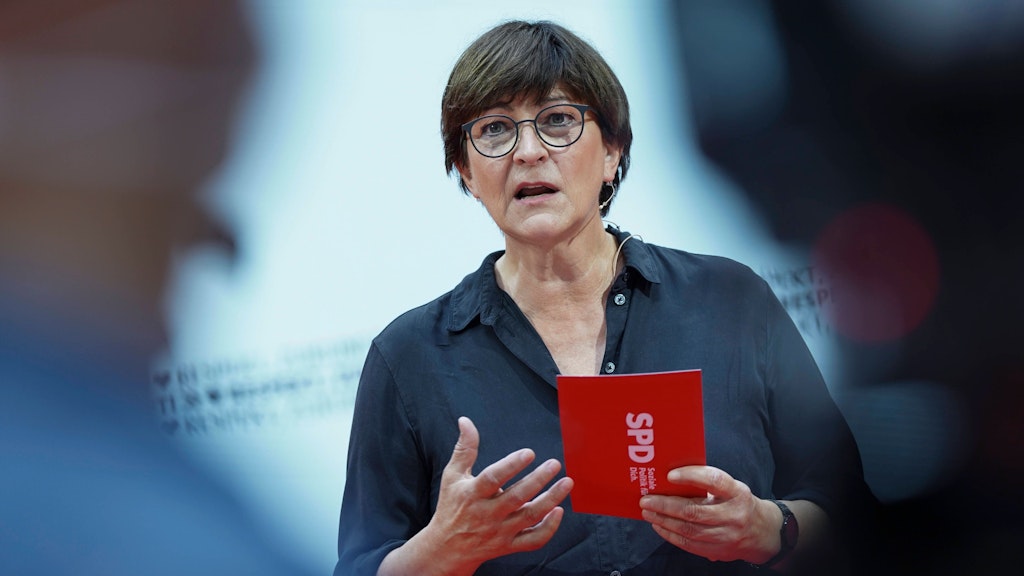 Die SPD-Parteivorsitzende Saskia Esken will den Anspruch auf Homeoffice festschreiben. 