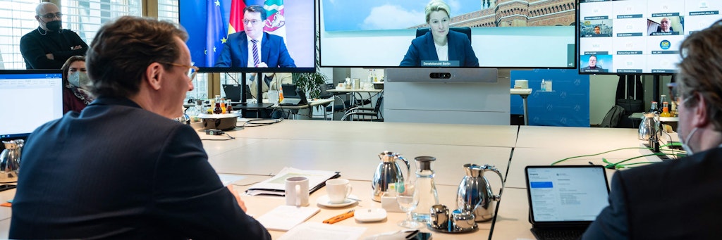 Bei der Videoschalte einigten sich die Länderchefs und die Bundesregierung auf neue Corona-Regeln.