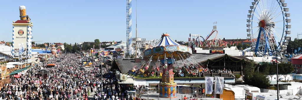 München 2019: Auftakt zum Oktoberfest. Die Stadt München prüft eine Vorverlegung des Oktoberfests, um eine erneute Absage wegen der Pandemie zu verhindern. (
