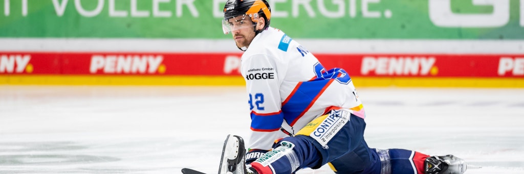 Für Eisbär Marcel Noebels, einen der Silber-Helden von 2018, würde mit dem Aus für Eishockey bei Olympia in Peking ein Traum platzen: „Das ist die größte Bühne, die man erreichen kann und die es gibt.“