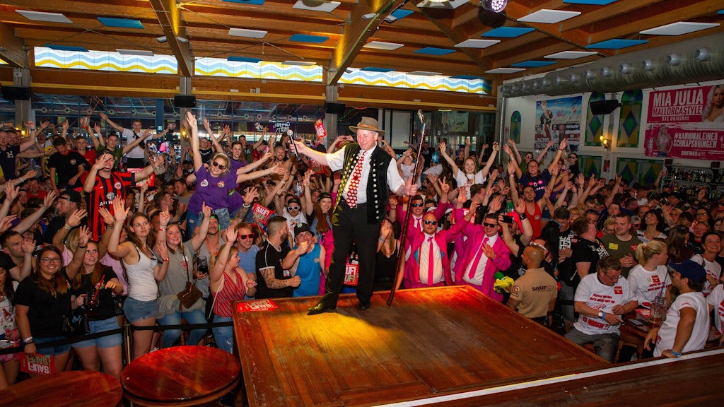 „Bauer sucht Frau“-Star Schäfer Heinrich 2019 im Bierkönig auf Mallorca