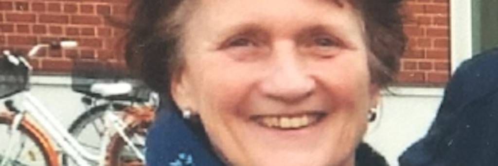 Die 60-Jährige verließ am Freitag ihre Wohnung und kehrte nicht mehr zurück. Da sie kein Handy dabei hat, kann die Polizei sie nicht orten.