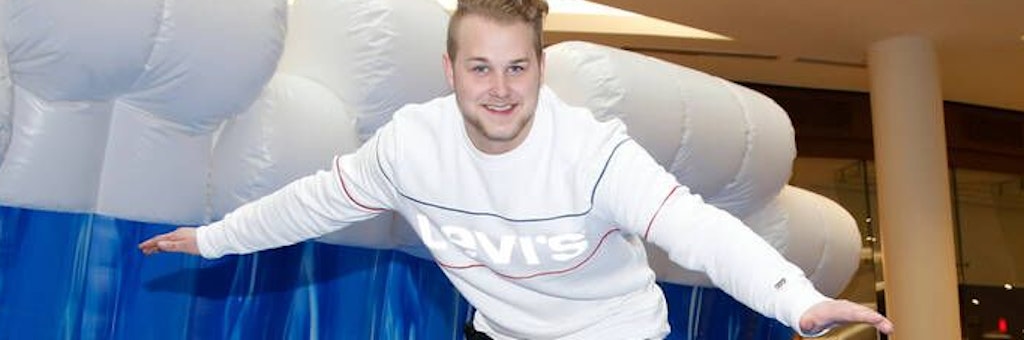Unter einer Bedingung hätte Schauspieler und GZSZ-Star Felix van Deventer kein Problem mit einem Seitensprung.