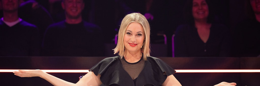 Ruth Moschner gehört zum Rateteam der Prosieben-Show "The Masked Singer". Im Netz musste sie Erfahrungen mit unerbetenen sexuellen Direktnachrichten machen. 