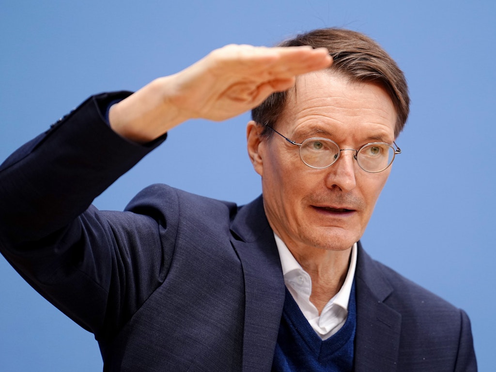 Karl Lauterbach (SPD) warnt vor hohen Infektionszahlen im Februar. 