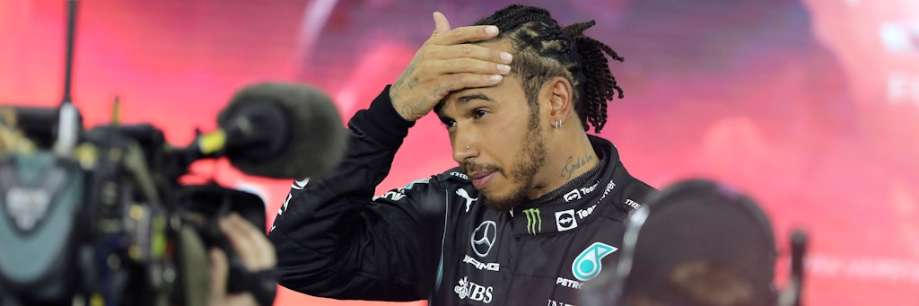 Soll intensiv über einen Formel-1-Rücktritt nachdenken: Mercedes-Pilot Lewis Hamilton (37). 