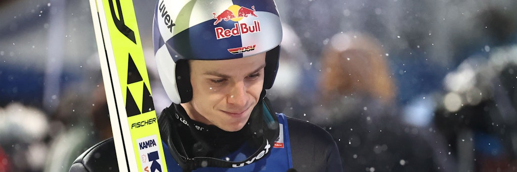 Andreas Wellinger muss erstmal zuhause bleiben, statt auf der Schanze zu stehen - Corona.