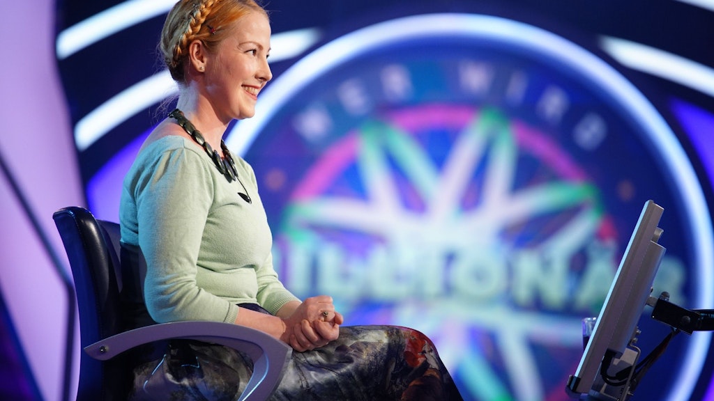 Schon bei der 300-Euro-Frage musste Sarah Wieding bei „Wer wird Millionär“ mit Günther Jauch einen Joker einsetzen.