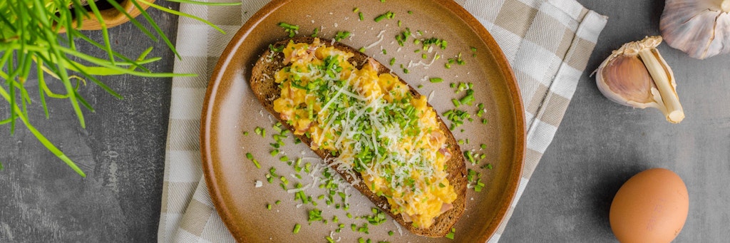 Affenfett erinnert an Rührei, ist aber wesentlich cremiger - und wird als Brotaufstrich gegessen. Dieses Rezept sollten Sie unbedingt ausprobieren.