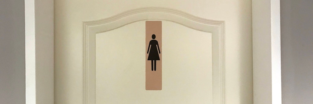 Auf der Damentoilette der Botschaft in Bangkok fand die Polizei Kameras.