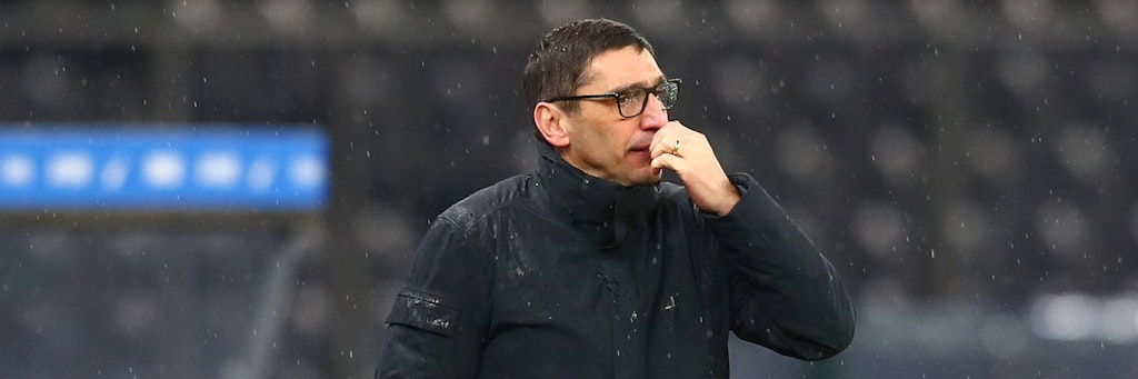 Herthas Trainer Tayfun Korkut wartet in diesem Jahr noch immer auf seinen ersten Sieg.