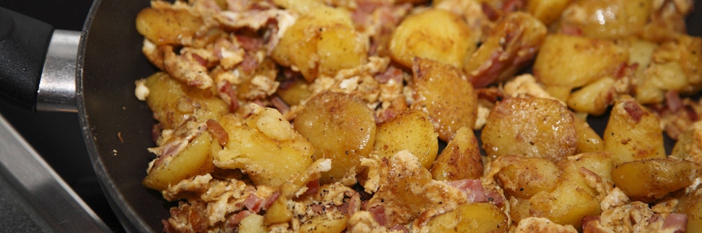 Ein leckeres Bauernfrühstück ist gesund und macht lange satt.