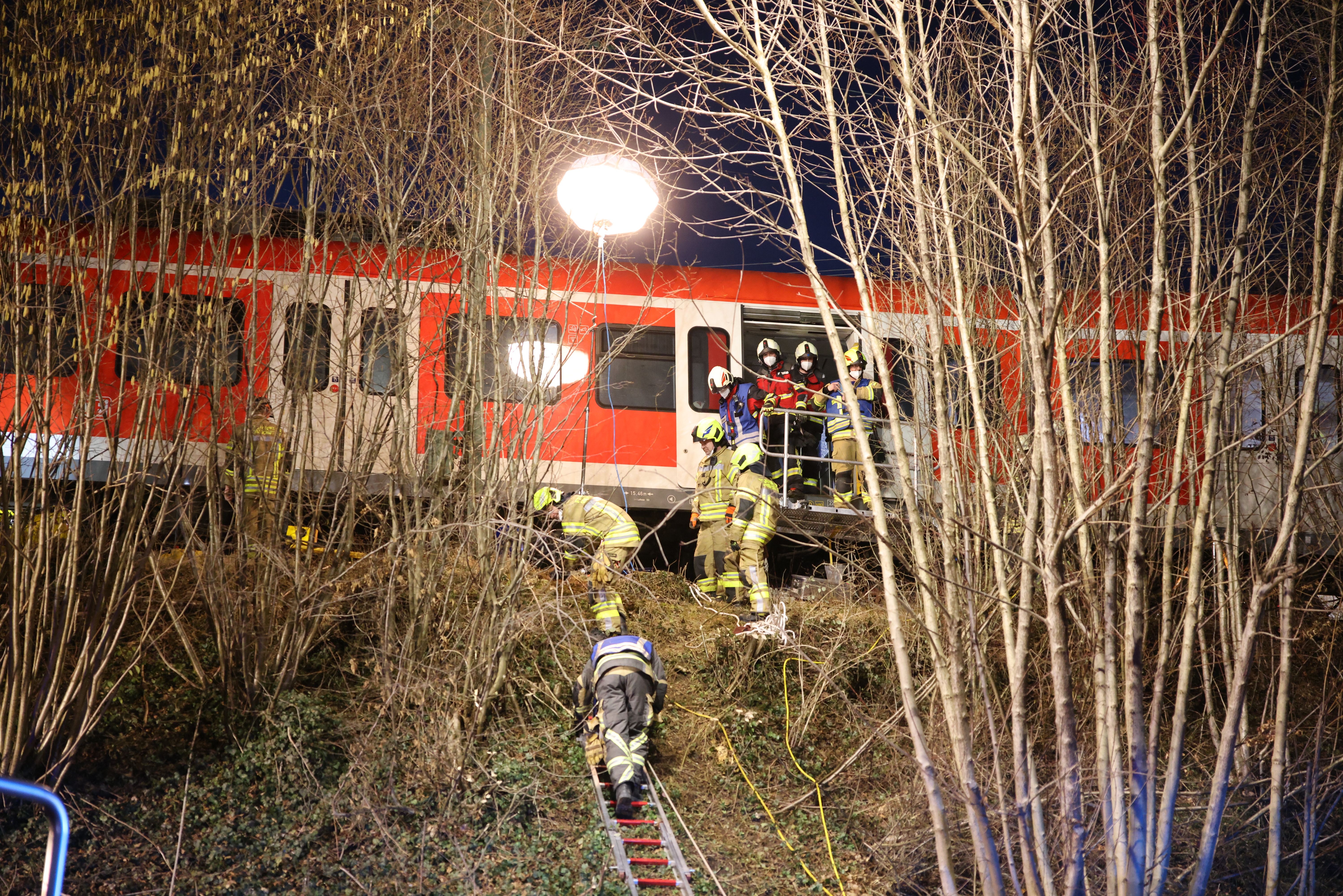 Ein Toter Und Viele Verletzte Bei S-Bahn-Crash