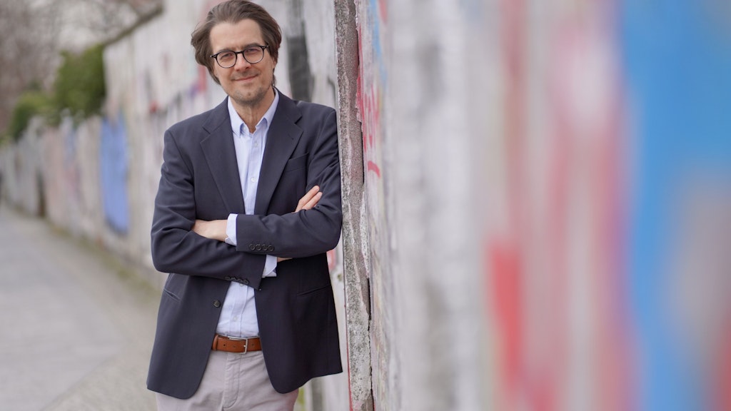 Die Wartelisten bei Paarberatern werden seit der Corona-Pandemie immer länger: „Die Nachfrage hat etwa um 20 bis 25 Prozent zugenommen“, berichtet Thomas Herzog, Psychotherapeut und Leiter der Einrichtung Offene Tür Berlin.
