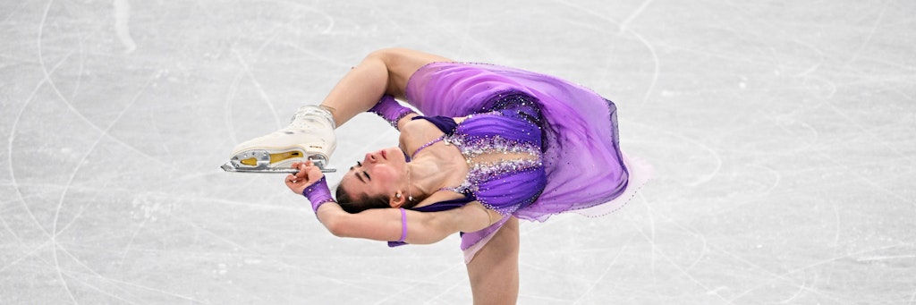 Angeblich Opfer des Opa-Tricks: Russlands Eiskunstläuferin Kamila Walijewa darf bei Olympia in Peking trotz eines positiven Doping-Tests starten.