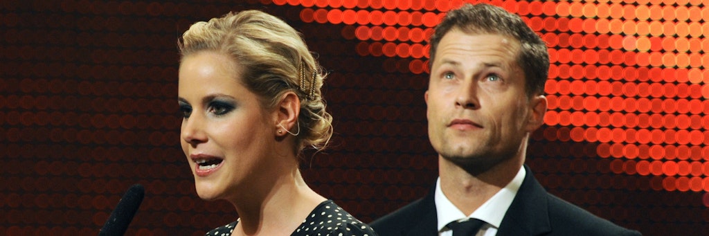 Die Drehbuchautorin Anika Decker und der Regisseur, Produzent und Schauspieler Til Schweiger erhielten 2009 für den Film "Keinohrhasen" den "Publikumspreis" bei der Verleihung des Bayerischen Filmpreises (Archivfoto)