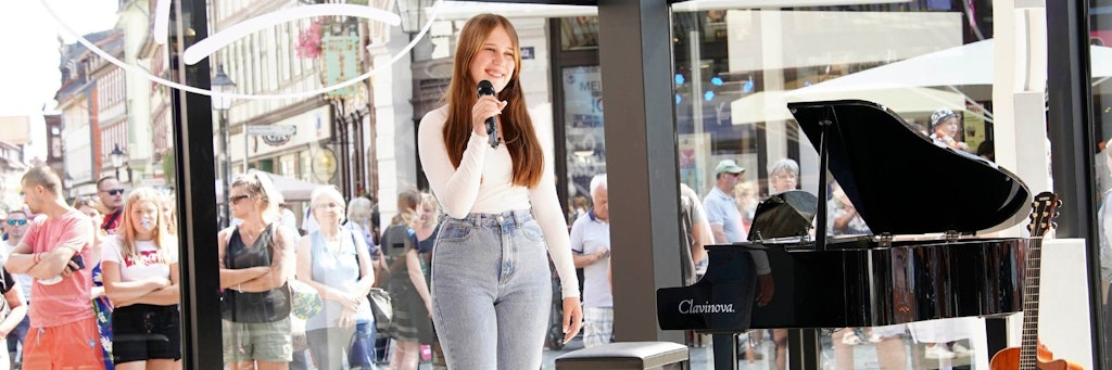 Emely Gottschalk stand sogar schon mit Udo Lindenberg auf der Bühne - und versucht sich nun bei DSDS.