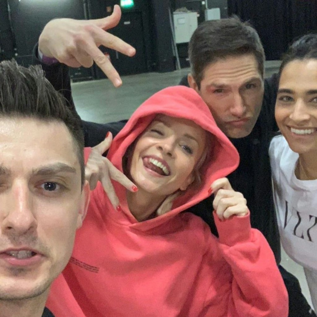 Amira Pocher und Janin Ullmann tanzen mit Christian Polanc und Zsolt Sándor Cseke zusammen
