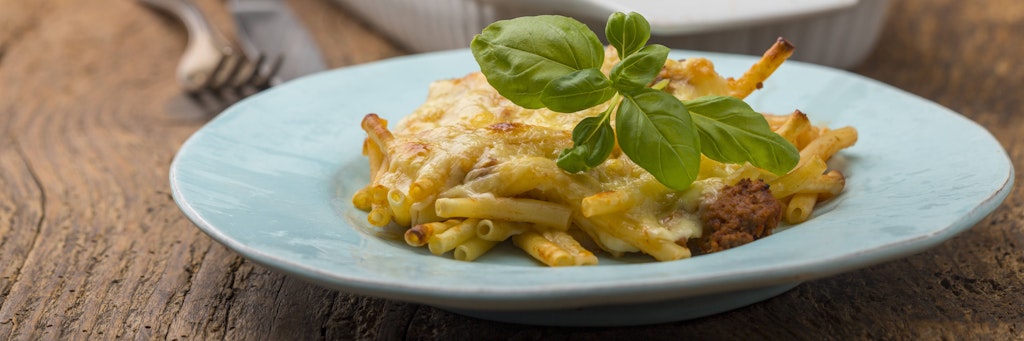 Dieser Nudelauflauf schmeckt mit fast allen Resten.