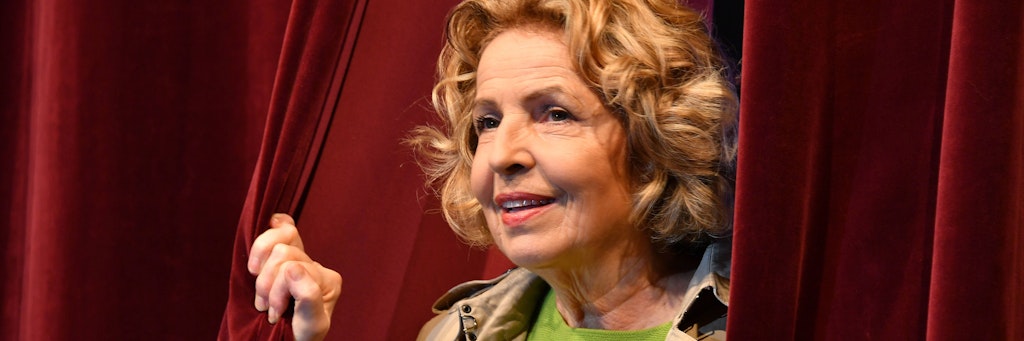 Michaela May steht zurzeit in der Komödie im Bayerischen Hof in München auf der Bühne.
