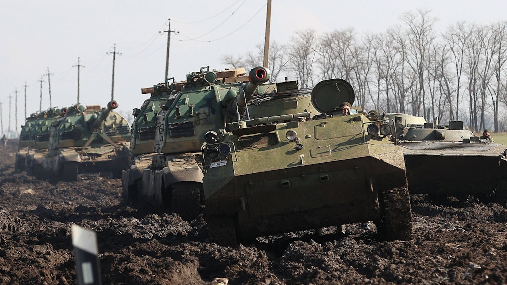 Panzer nahe Rostow am Don. Noch ist unklar, ob russisches Militär weiter in die „Volksrepubliken“ Donezk und Luhansk vordringt.