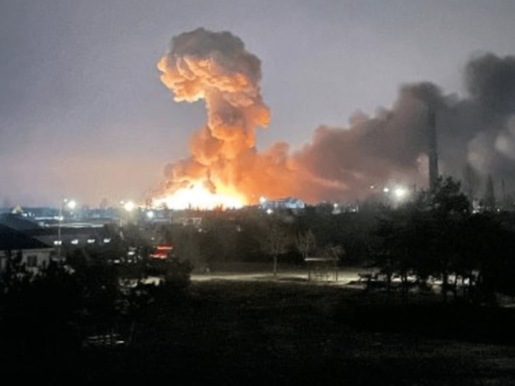 Explosionen in Kiew
