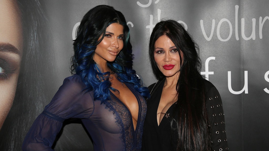 Erotik-Models unter sich: Djamila Rowe vor einigen Jahren mit Micaela Schäfer.
