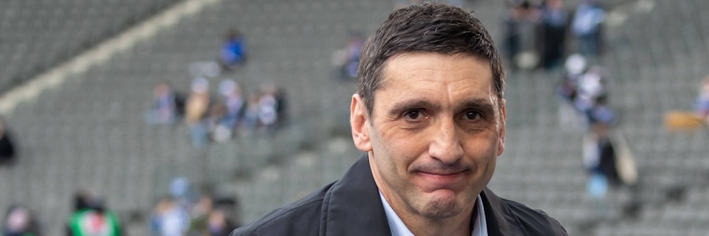 Trainer Tayfun Korkut legt bei Hertha BSC bisher eine desaströse Rückrunde hin.