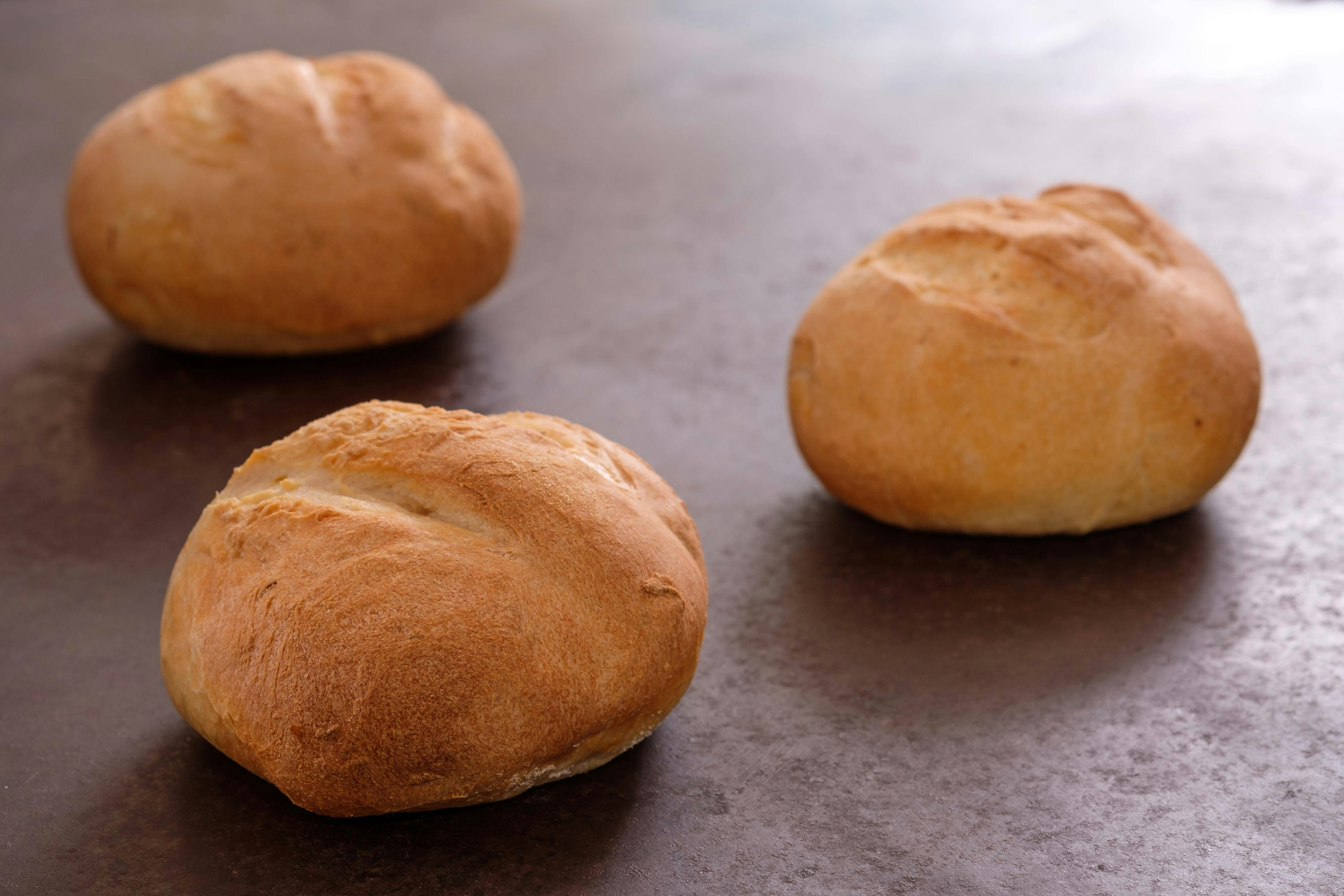 Selbst gemachte Brötchen wie in der DDR – so luftig, locker und lecker ...