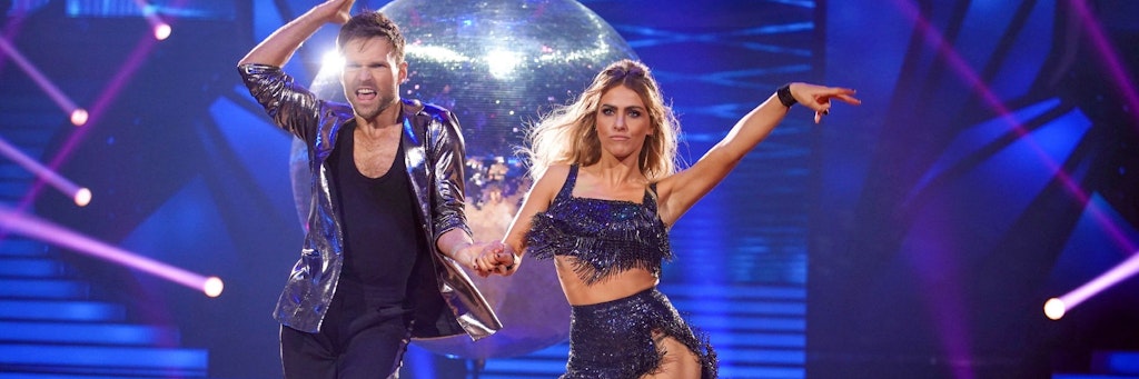 Let's Dance: Anfangs hatte Sarah Mangione so ihre Probleme mit dem knappen Tanz-Outfit.