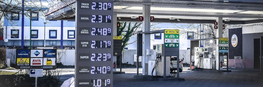Die Spritpreise sind auf Rekordniveau.