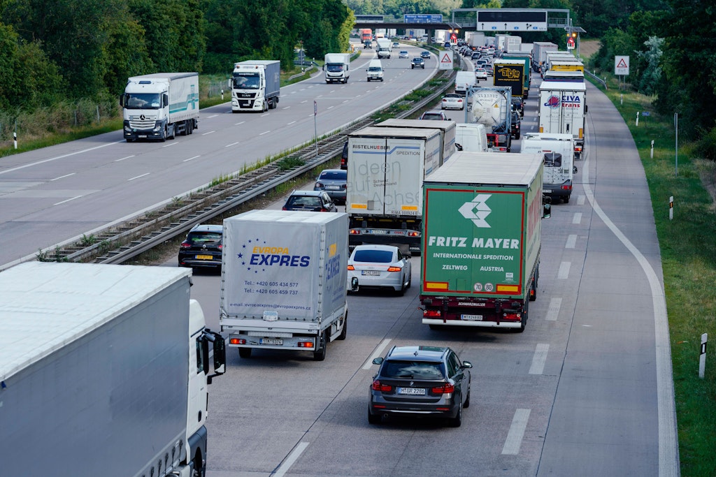 Stau auf der Autobahn. (Symbolbild)