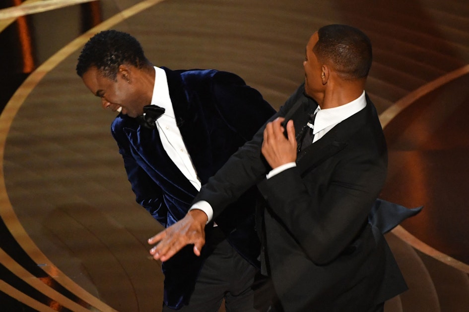 Acting Star Will Smith Beats Comedian Chris Rock On Stage!