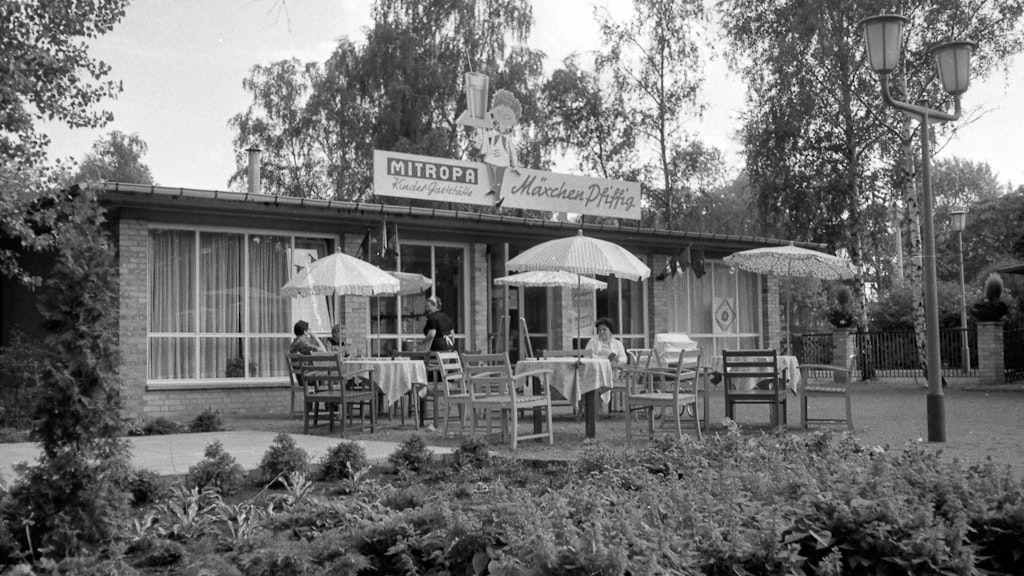 Die MITROPA Kindergaststätte Mäxchen Pfiffig im Pionierpark Wuhlheide.