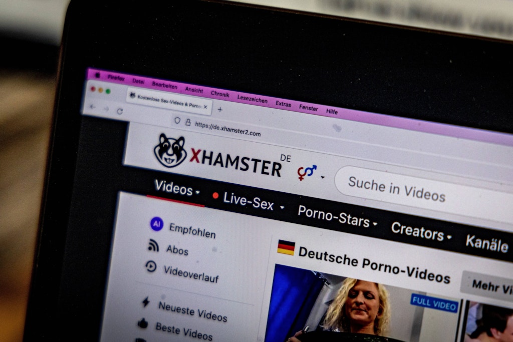 Viele Jugendliche besuchen bereits Pornoseiten im Internet. (Symbolbild)