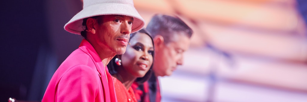 Jorge Gonzalez, Motsi Mabuse und Joachim Llambi sitzen auch in Show sieben in der Jury von „Let's Dance“.